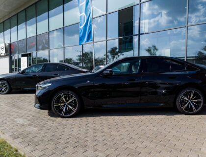 What to Expect from Luxury Car Leasing in 2025