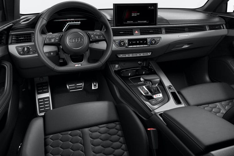 Audi RS4 inside image