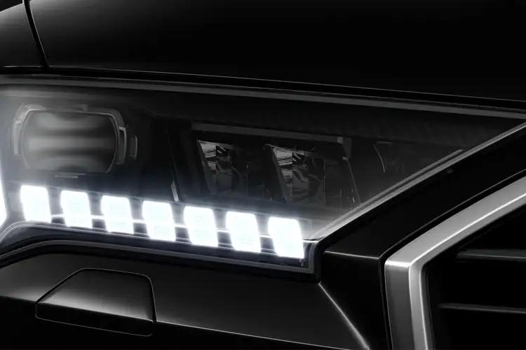 Audi Q7 detail image