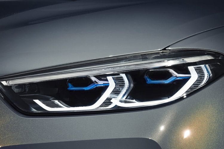 BMW 8 SERIES detail image
