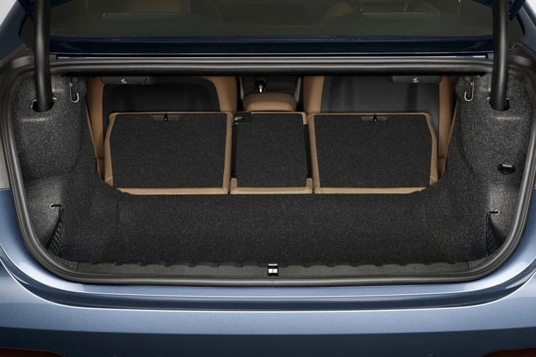 BMW 4 SERIES detail image