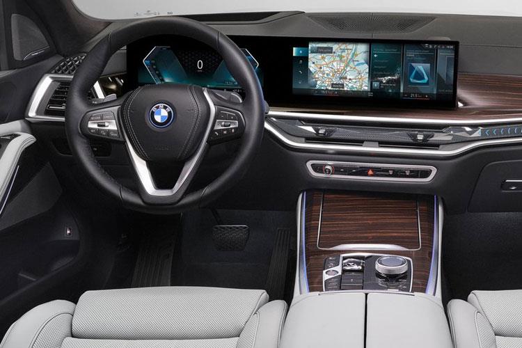 BMW X5 inside image