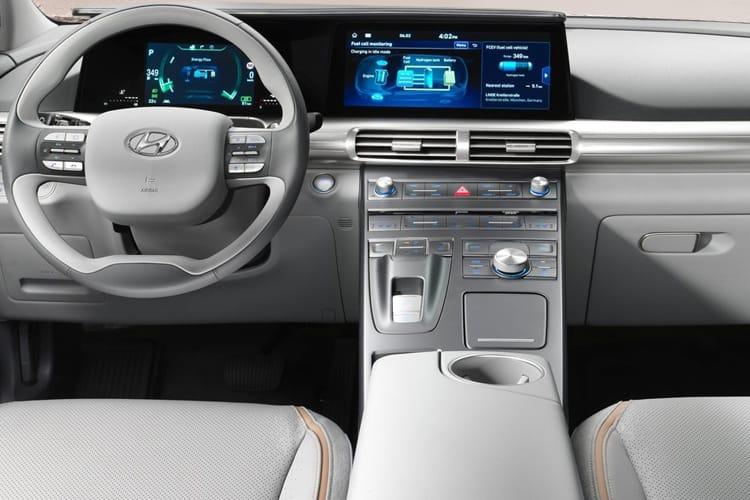 Hyundai NEXO inside image