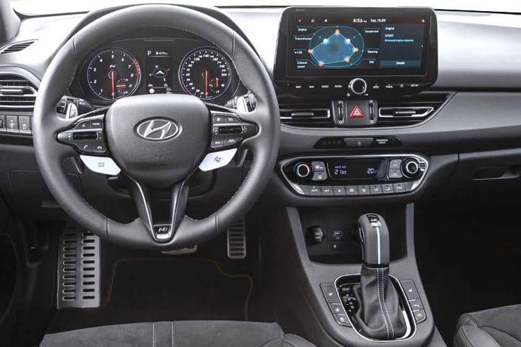 Hyundai I30 inside image
