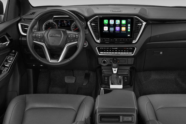 Isuzu D-MAX inside image