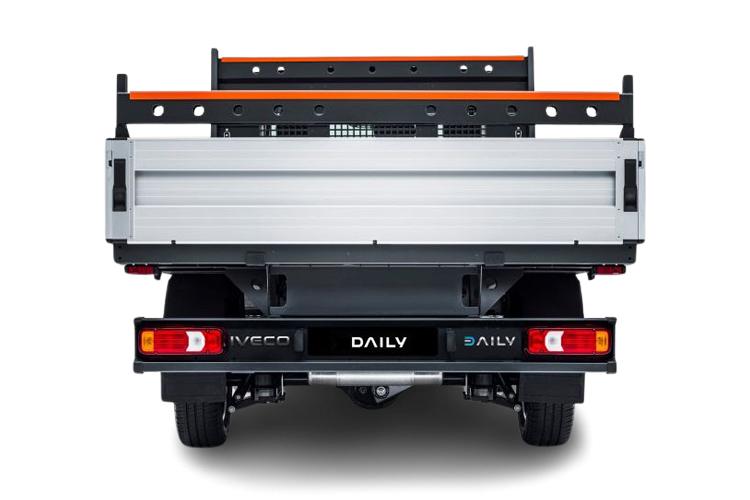 Iveco DAILY back image