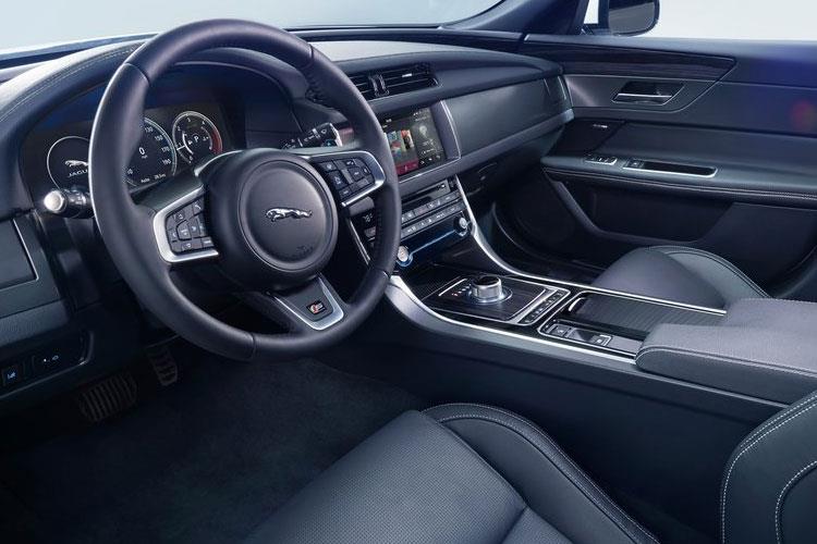 Jaguar XF inside image