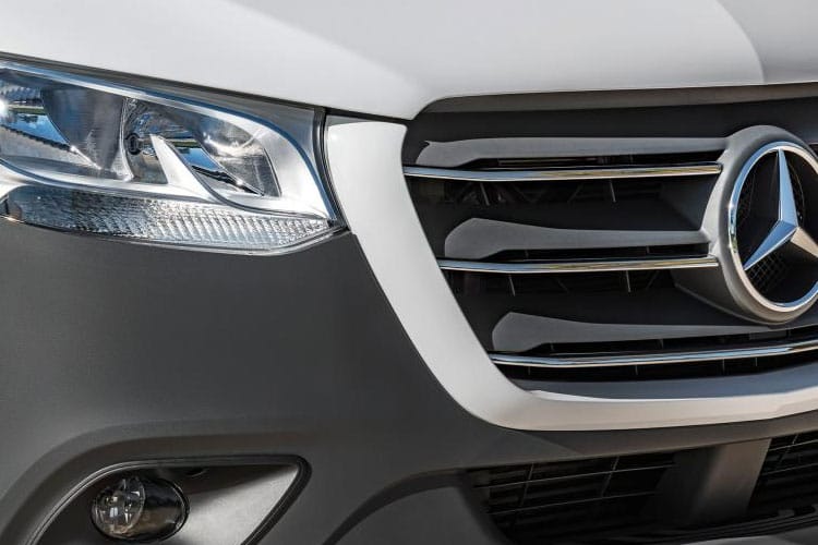 Mercedes-Benz SPRINTER detail image