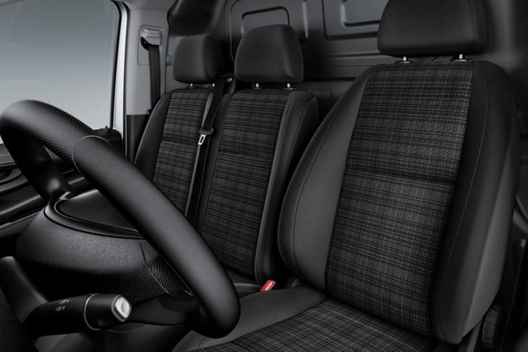 Mercedes-Benz VITO Van inside image