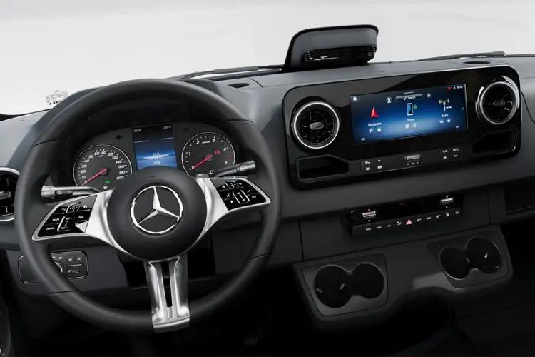Mercedes-Benz SPRINTER inside image