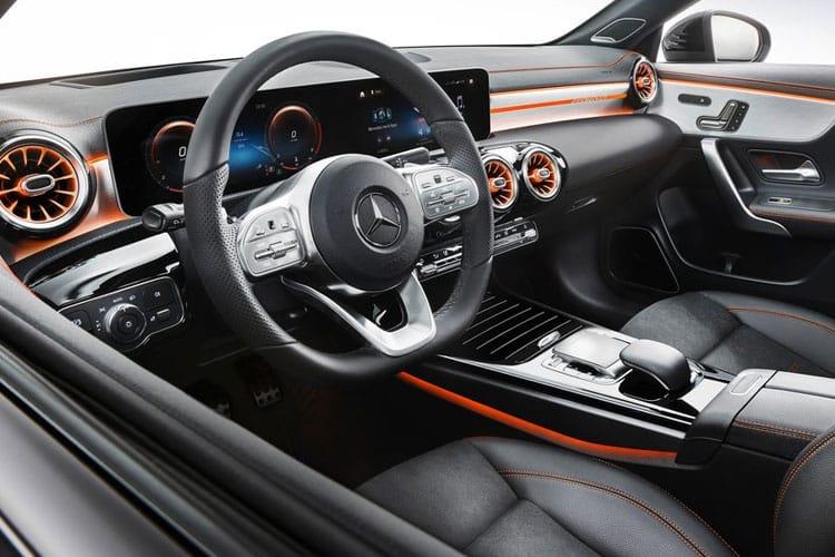 Mercedes-Benz CLA Diesel Coupe inside image