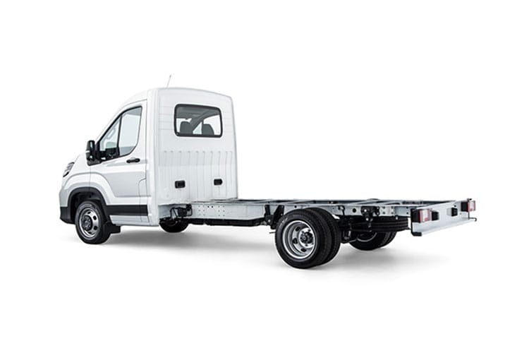Maxus DELIVER 9 back image