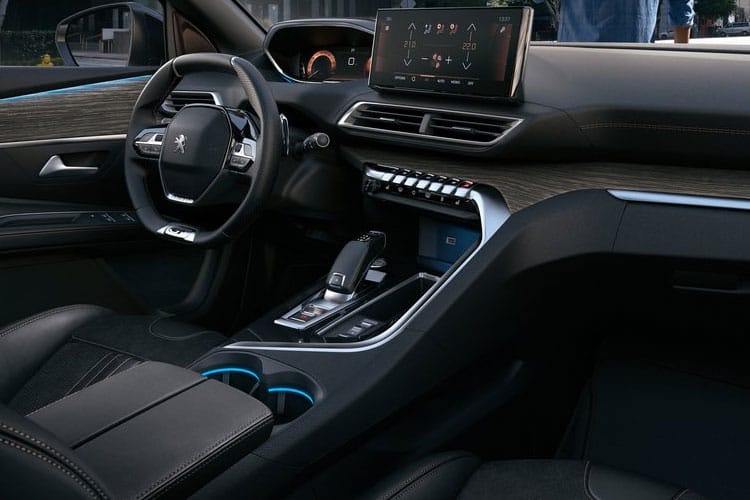 Peugeot 3008 Estate inside image