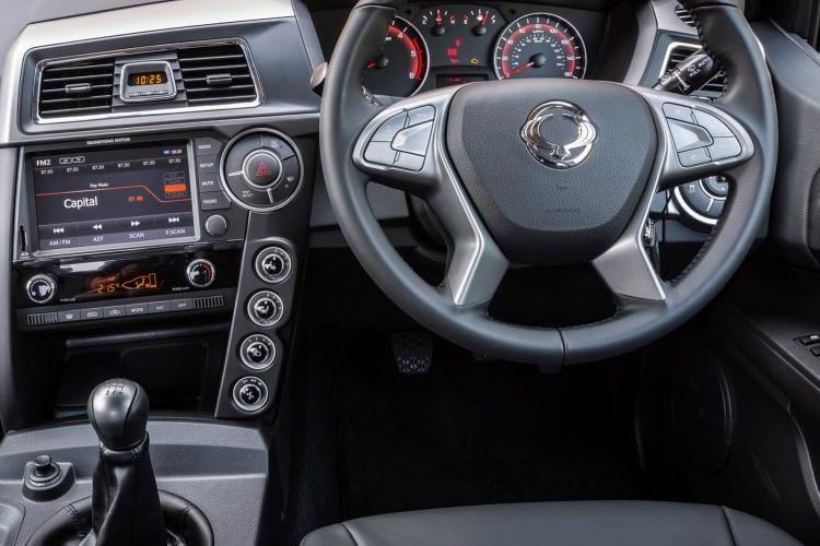 Ssangyong MUSSO inside image