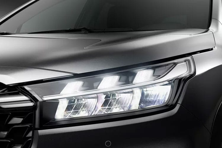 Suzuki S-CROSS detail image