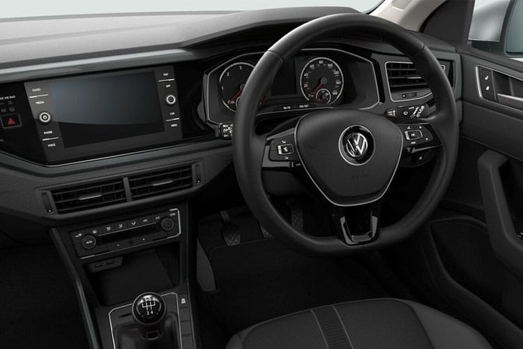 Volkswagen POLO inside image