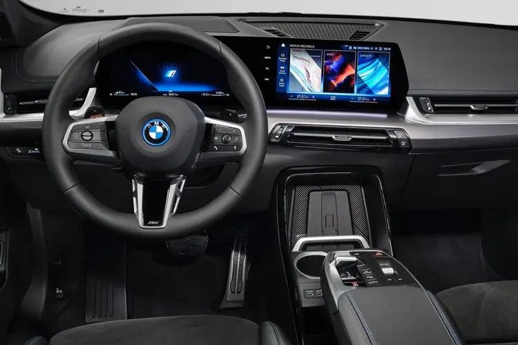 BMW X1 Estate inside image