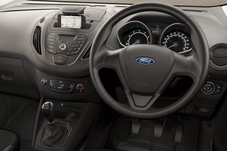Ford Transit Courier Diesel inside image