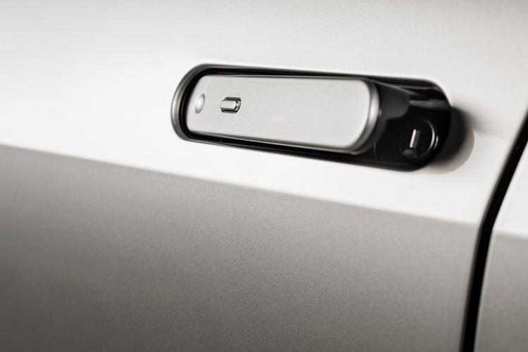 Toyota C-HR detail image