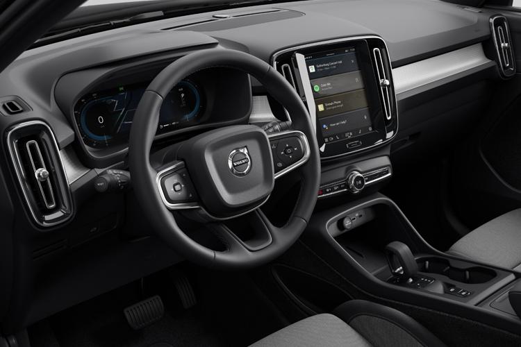 Volvo Xc40 Estate inside image